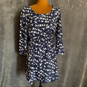 🔵 3/$20 Navy Blue and Cream Dress